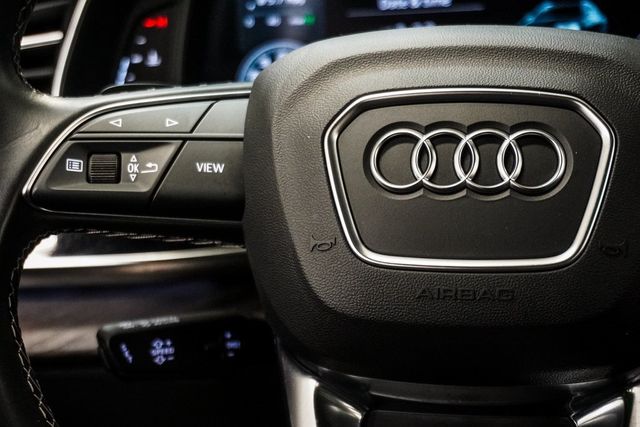 2021 Audi Q8 Premium Plus 55 TFSI quattro - 22923984 - 17