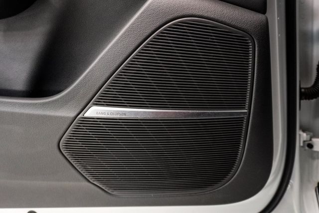 2021 Audi Q8 Premium Plus 55 TFSI quattro - 22924001 - 38