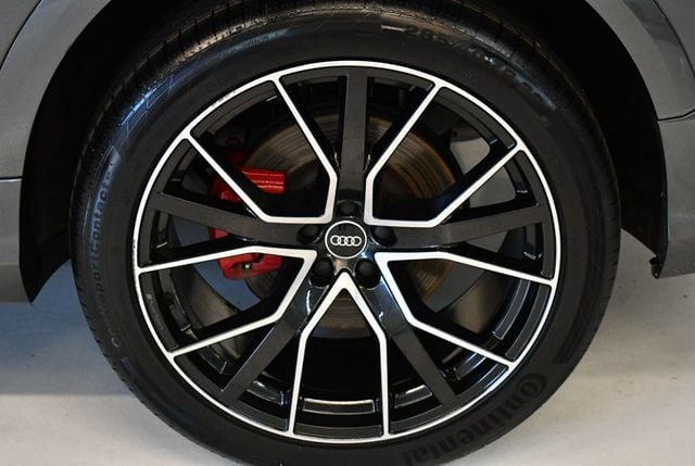 2021 Audi Q8 Premium Plus 55 TFSI quattro - 22333099 - 19