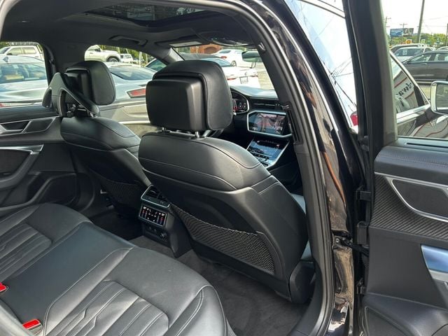 2021 Audi RS 6 Avant MSRP$123720/ExecutivePkg/DriverAssistancePkg/Carbon Fiberpkg/NAV - 22909974 - 19