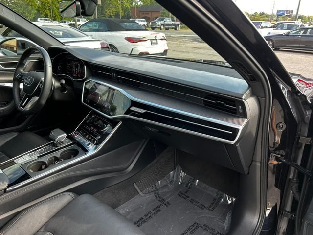 2021 Audi RS 6 Avant MSRP$123720/ExecutivePkg/DriverAssistancePkg/Carbon Fiberpkg/NAV - 22909974 - 22