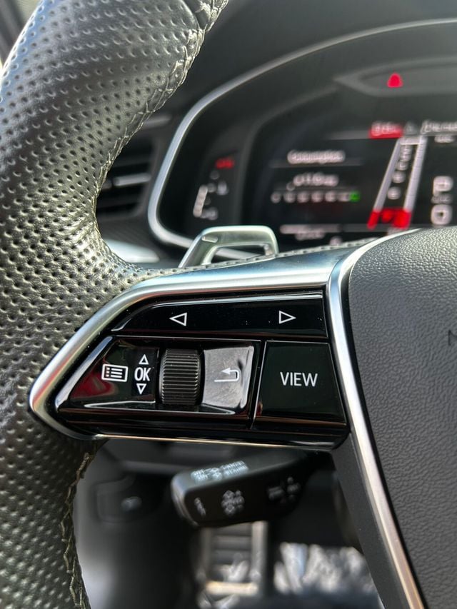 2021 Audi RS 6 Avant MSRP$123720/ExecutivePkg/DriverAssistancePkg/Carbon Fiberpkg/NAV - 22909974 - 25