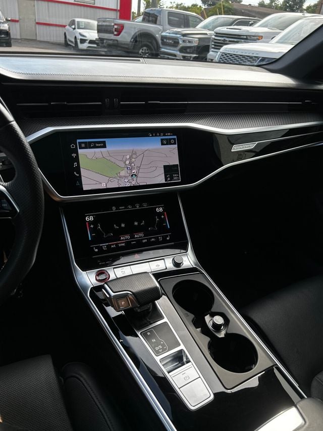 2021 Audi RS 6 Avant MSRP$123720/ExecutivePkg/DriverAssistancePkg/Carbon Fiberpkg/NAV - 22909974 - 31