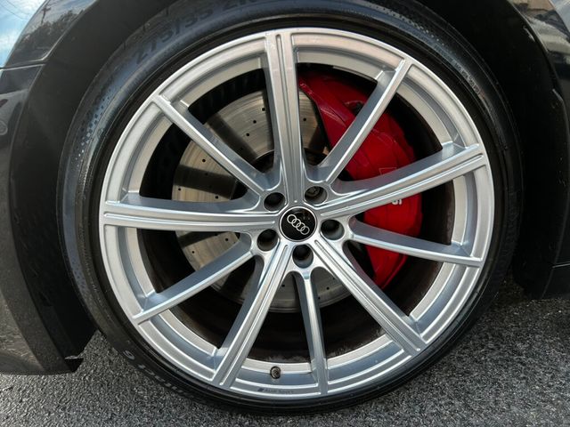 2021 Audi RS 6 Avant MSRP$123720/ExecutivePkg/DriverAssistancePkg/Carbon Fiberpkg/NAV - 22909974 - 35