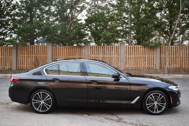 2021 BMW 5 Series 530i xDrive - 22303987 - 17