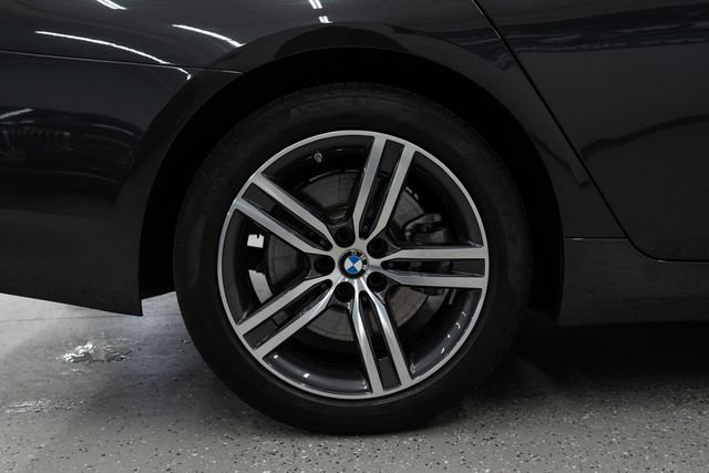 2021 BMW 5 Series 540i xDrive - 22364266 - 53