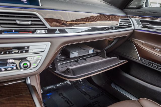 2021 BMW 7 Series 740i xDRIVE - WHITE ON BROWN - NAV - BACKUP CAM - CARPLAY  - 22858598 - 34