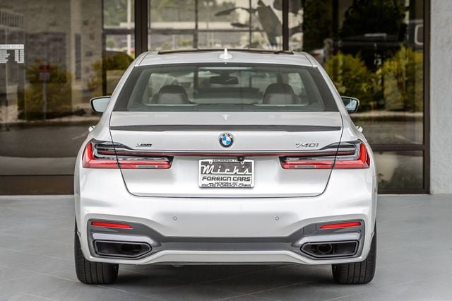 2021 BMW 7 Series 740i xDRIVE - WHITE ON BROWN - NAV - BACKUP CAM - CARPLAY  - 22858598 - 7
