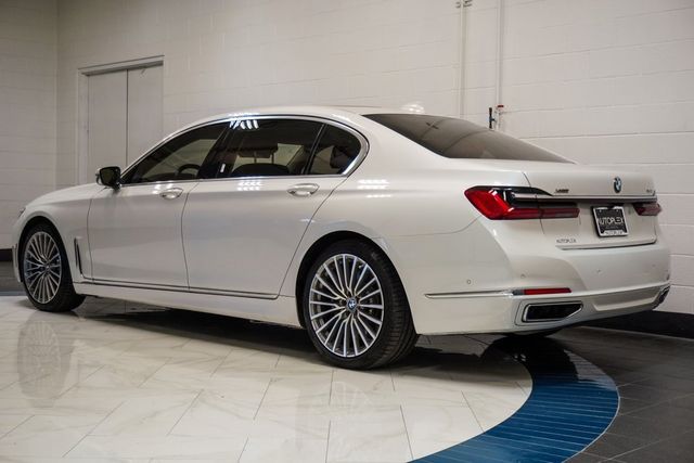 2021 BMW 7 Series 750i xDrive - 22900929 - 11