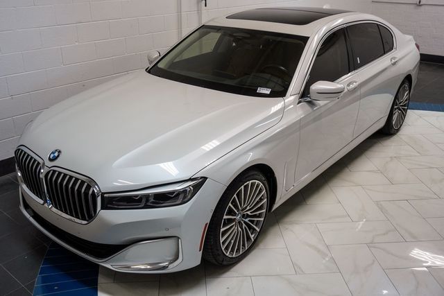 2021 BMW 7 Series 750i xDrive - 22900929 - 15