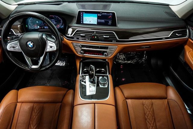 2021 BMW 7 Series 750i xDrive - 22900929 - 25