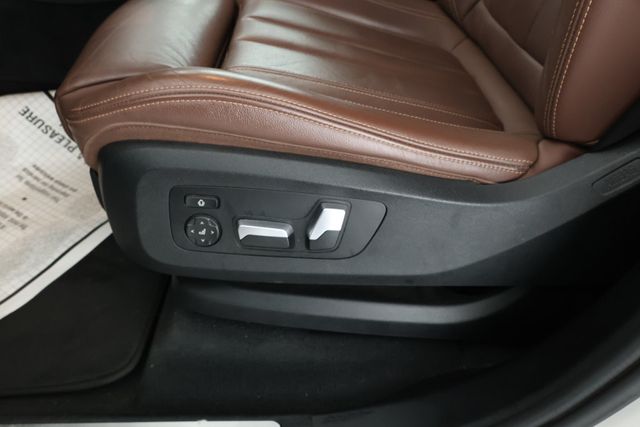2021 BMW X5 xDrive45e Plug-In Hybrid with M Sport and Premium Packages - 22914323 - 9