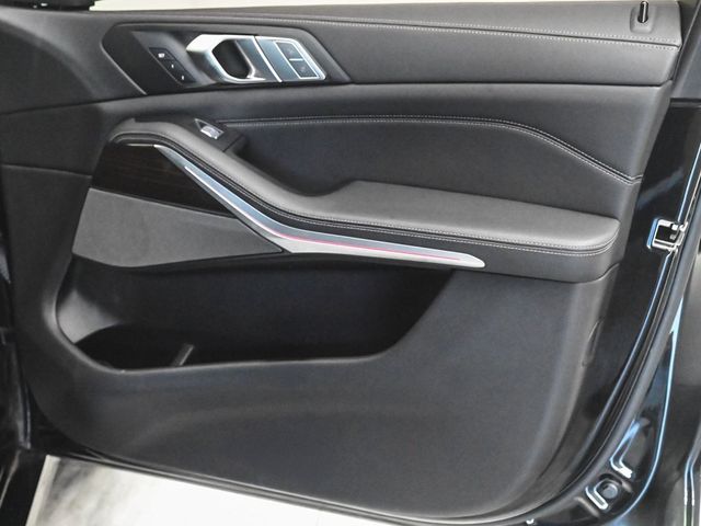 2021 BMW X7 xDrive40i - 22907417 - 10