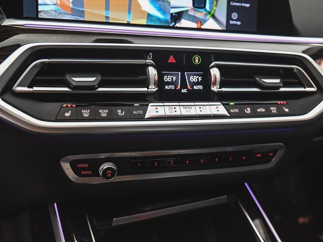 2021 BMW X7 xDrive40i - 22907417 - 26