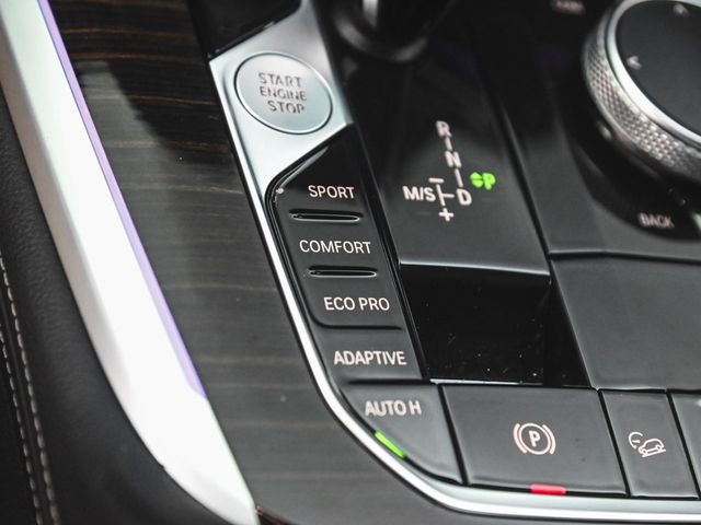 2021 BMW X7 xDrive40i - 22907417 - 32