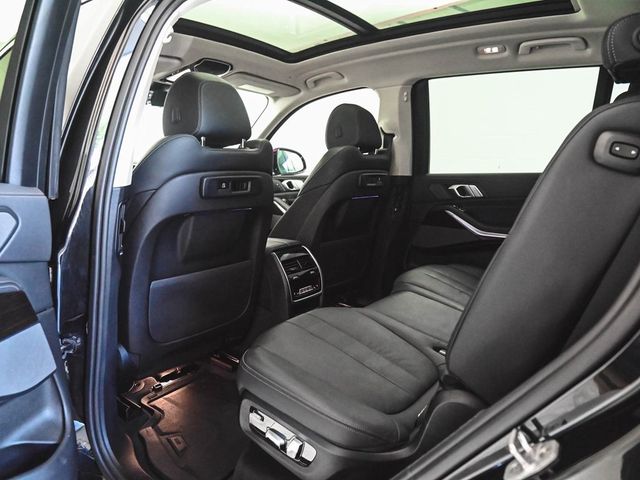 2021 BMW X7 xDrive40i - 22907417 - 36