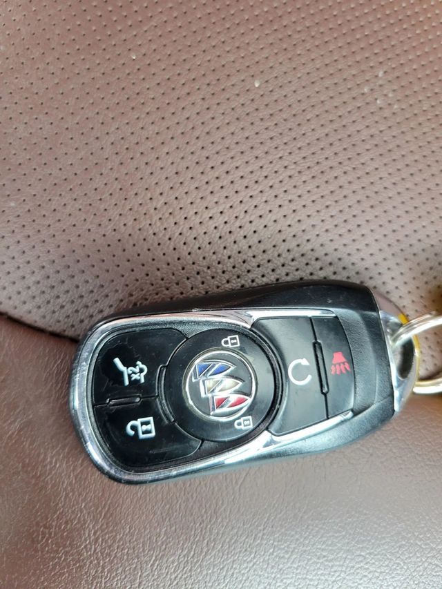 2021 Buick Enclave Avenir Sport Utility 4D - 22924045 - 33