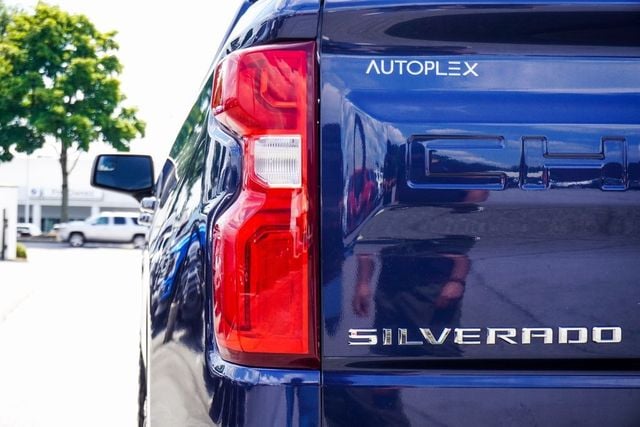 2021 Chevrolet Silverado 1500 4WD Crew Cab 157" RST - 22892499 - 13