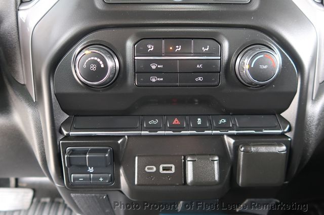 2021 Chevrolet Silverado 2500HD Silverado 2500 4WD Crew Cab LWB - 22938824 - 30