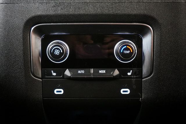 2021 Chevrolet Tahoe 2WD 4dr High Country - 22890403 - 21