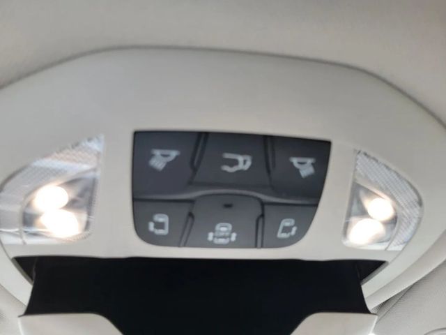 2021 Chrysler Pacifica Touring Minivan 4D - 22924033 - 28