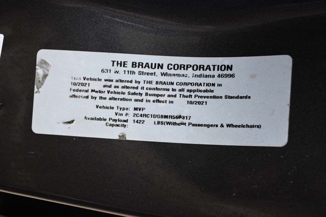 2021 Chrysler Voyager LXi Mobility Handicap Van - 22878974 - 33