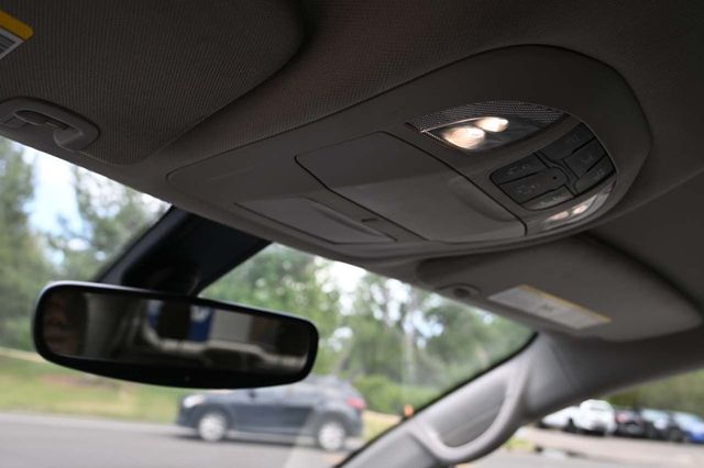 2021 Chrysler Voyager LXi Mobility Handicap Van - 22880550 - 31