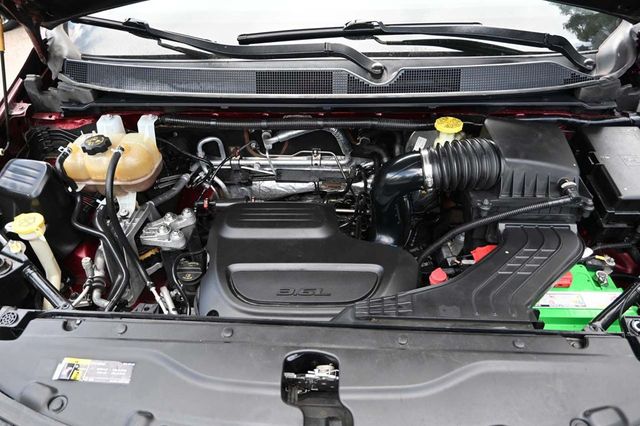 2021 Chrysler Voyager LXi Mobility Handicap Van - 22880550 - 34