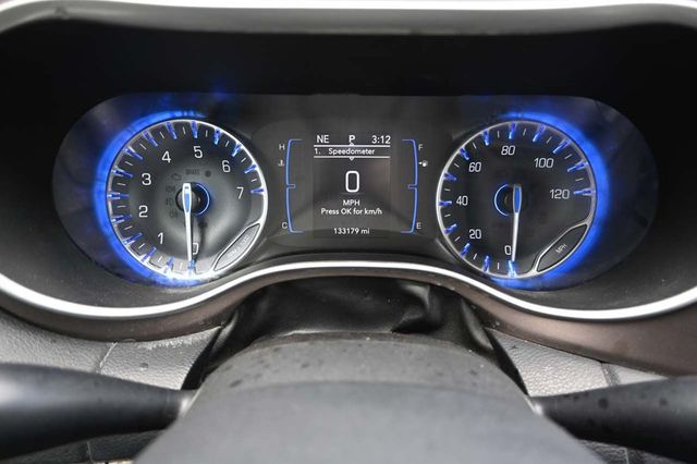 2021 Chrysler Voyager LXi Mobility Handicap Van - 22880550 - 35