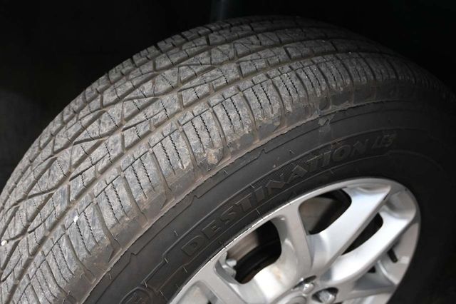 2021 Chrysler Voyager LXi Mobility Handicap Van - 22885539 - 10