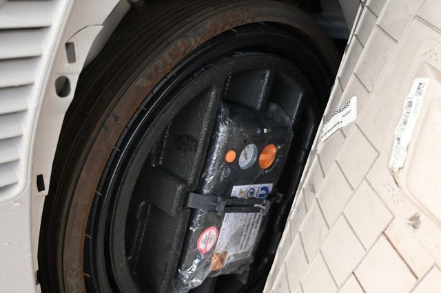 2021 Chrysler Voyager LXi Mobility Handicap Van - 22885539 - 25