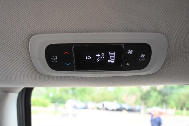 2021 Chrysler Voyager LXi Mobility Handicap Van - 22885539 - 28