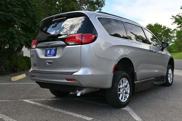 2021 Chrysler Voyager LXi Mobility Handicap Van - 22885539 - 5