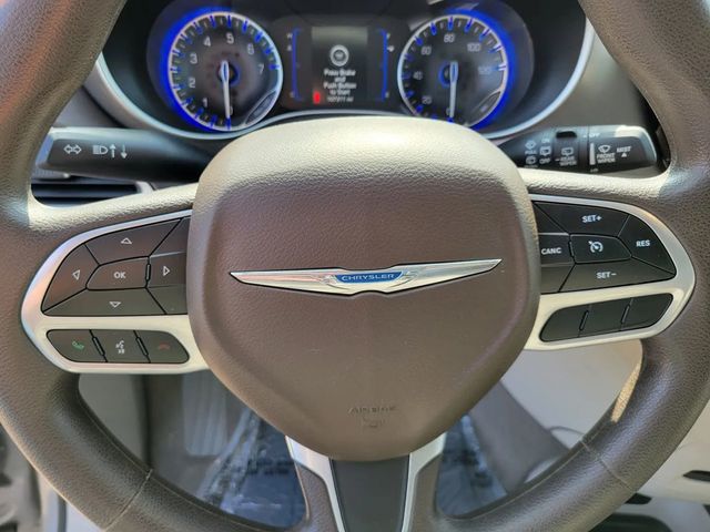 2021 Chrysler Voyager LX Minivan 4D - 22570953 - 22