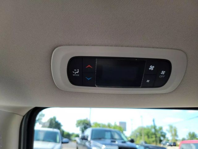 2021 Chrysler Voyager LX Minivan 4D - 22570953 - 29