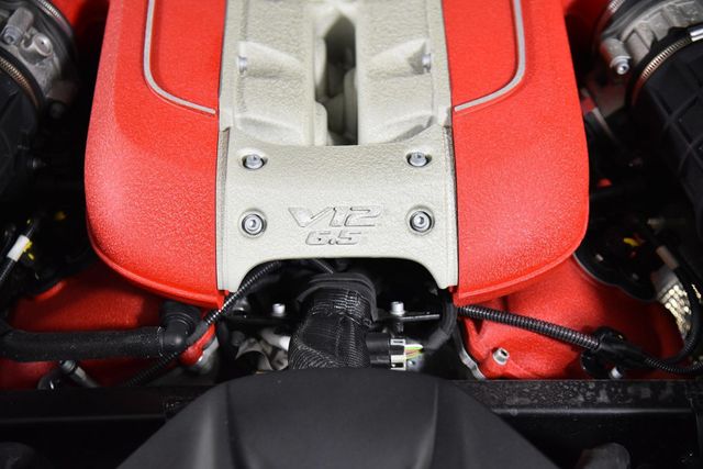2021 Ferrari 812 GTS Convertible - 22391713 - 30