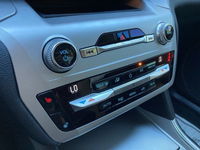 2021 Ford Explorer XLT RWD - 22927383 - 29