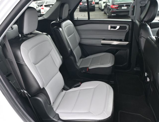 2021 Ford Explorer XLT Sport Appearance Pkg - 22913578 - 17