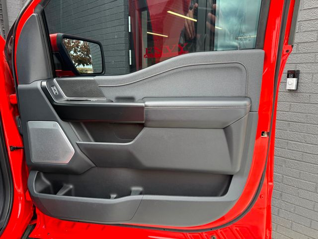 2021 Ford F-150 Raptor 4WD SuperCrew 5.5' Box - 22936182 - 32