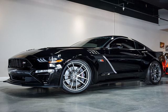 2021 Ford Mustang GT Premium's photo