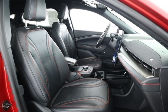 2021 Ford Mustang Mach-E First Edition Premium AWD with Equipment Group 301A - 22931969 - 23