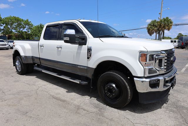 2021 FORD Super Duty F-350 DRW LARIAT 4WD Crew Cab 8' Box - 22282156 - 0