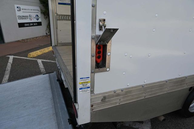 2021 Ford Transit Chassis HD Cutaway - 22880551 - 17