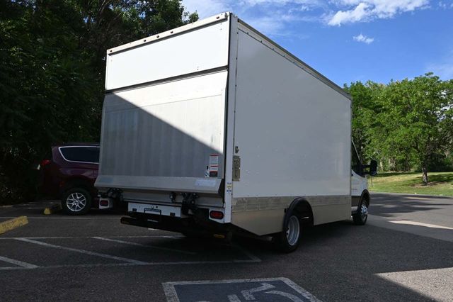 2021 Ford Transit Chassis HD Cutaway - 22880551 - 4