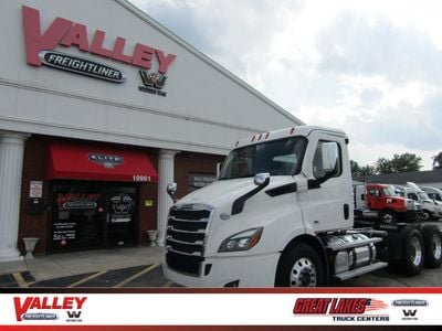 2021 Freightliner CASCADIA 116 - 1FUJHTDV4MLMC2253