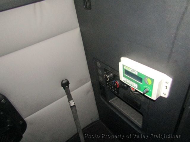 2021 Freightliner Cascadia 126  - 22929297 - 21