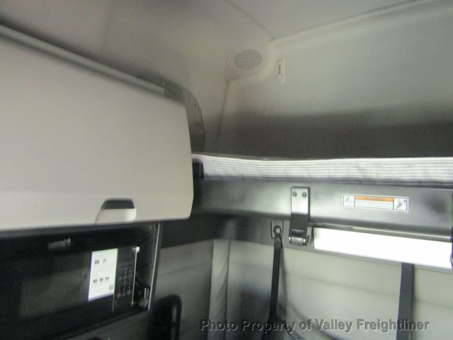 2021 Freightliner Cascadia 126  - 22929336 - 11