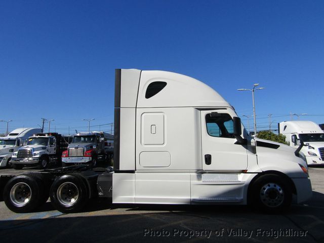 2021 Freightliner Cascadia 126  - 22929336 - 4