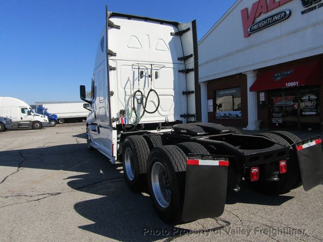 2021 Freightliner Cascadia 126  - 22929336 - 5