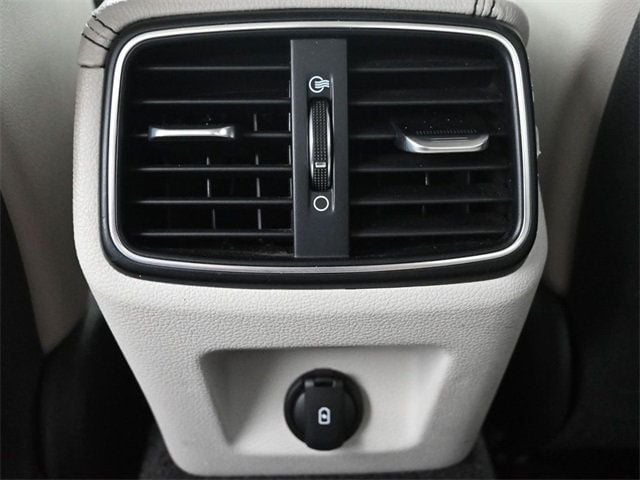 2021 Genesis G70 3.3T RWD - 22893327 - 9